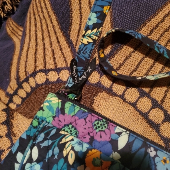 Vera Bradley Blue Floral Crossbody Bag - Picture 10 of 12